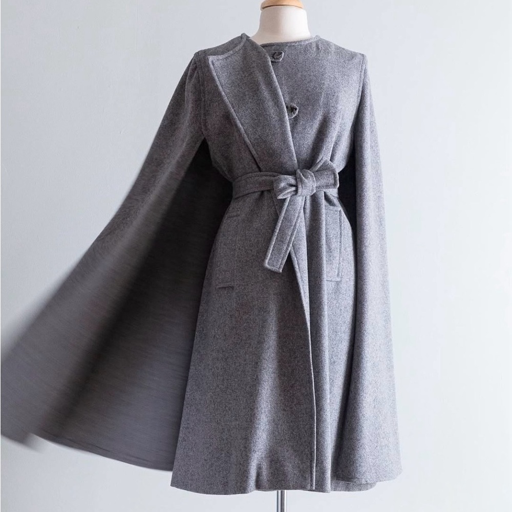 Vintage 70’s grey cape coat